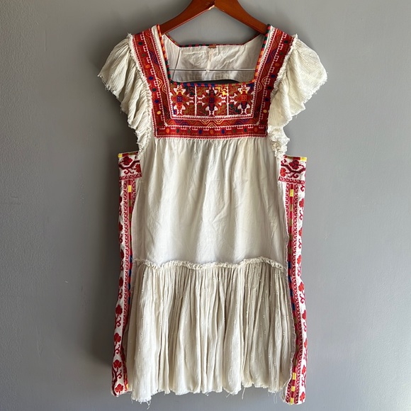 Free people mini glow embroidered dress size XS great  condition - Picture 2 of 8